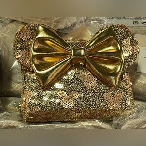 NEW Walt Disney Parks Minnie‎ Mouse Gold Sequin Loungefly Wallet Clutch